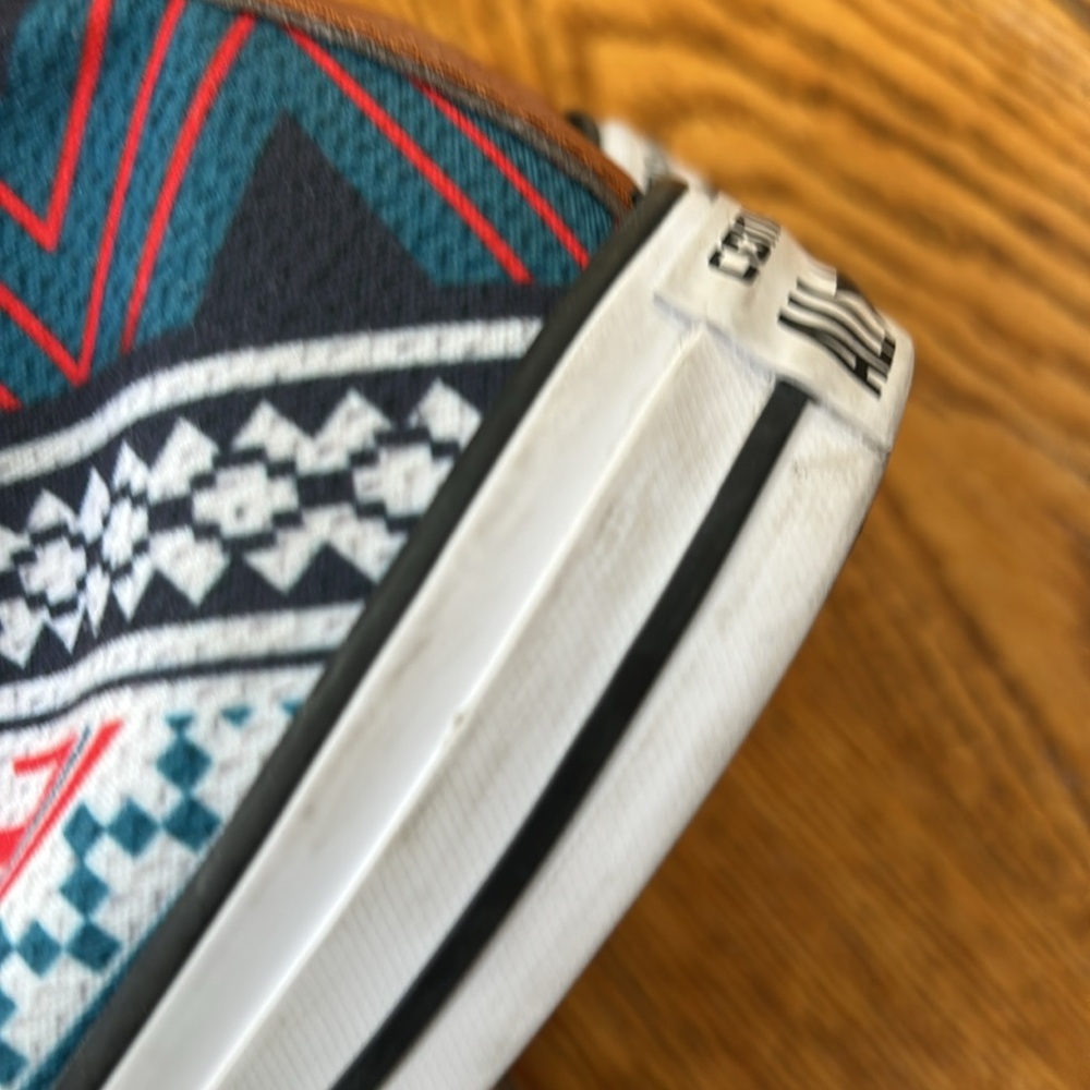 Converse Chuck Taylor All Stars Festival Geo pattern. Great condition. Women’s 8 - Picture 10 of 12